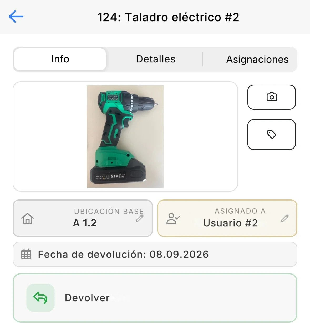 La ficha de una herramienta prestada con el botón Devolver